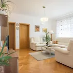 Apartment Spacious On A Great Location -apartment Kuhta Weißenburg