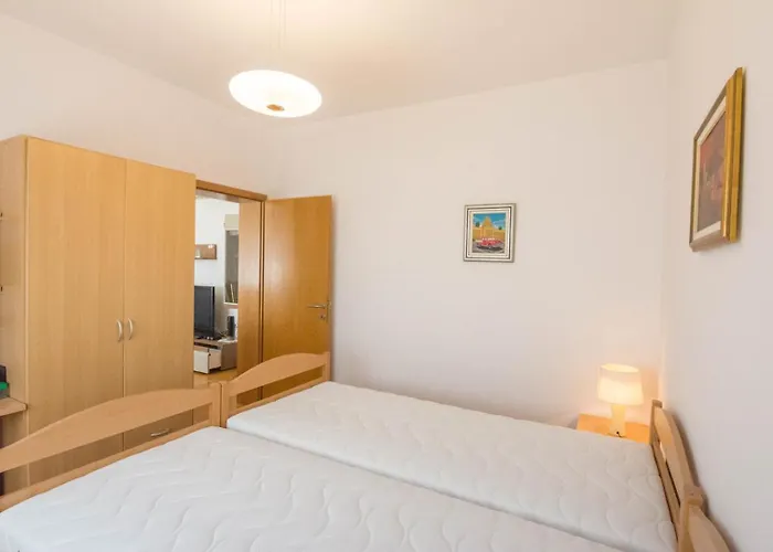 Spacious On A Great Location -apartment Kuhta アパート *