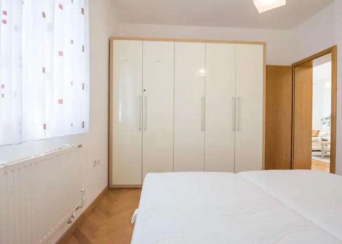 Spacious On A Great Location -apartment Kuhta *